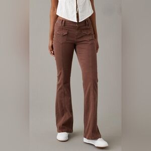 Women's American Eagle Outfitters Low-Rise Relaxed Flare Pants-Size 16